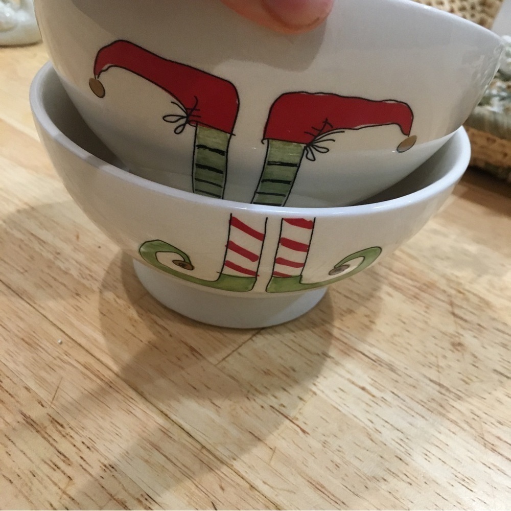 Rae dunn vintage elf shoe bowls. Magenta set of two Christmas